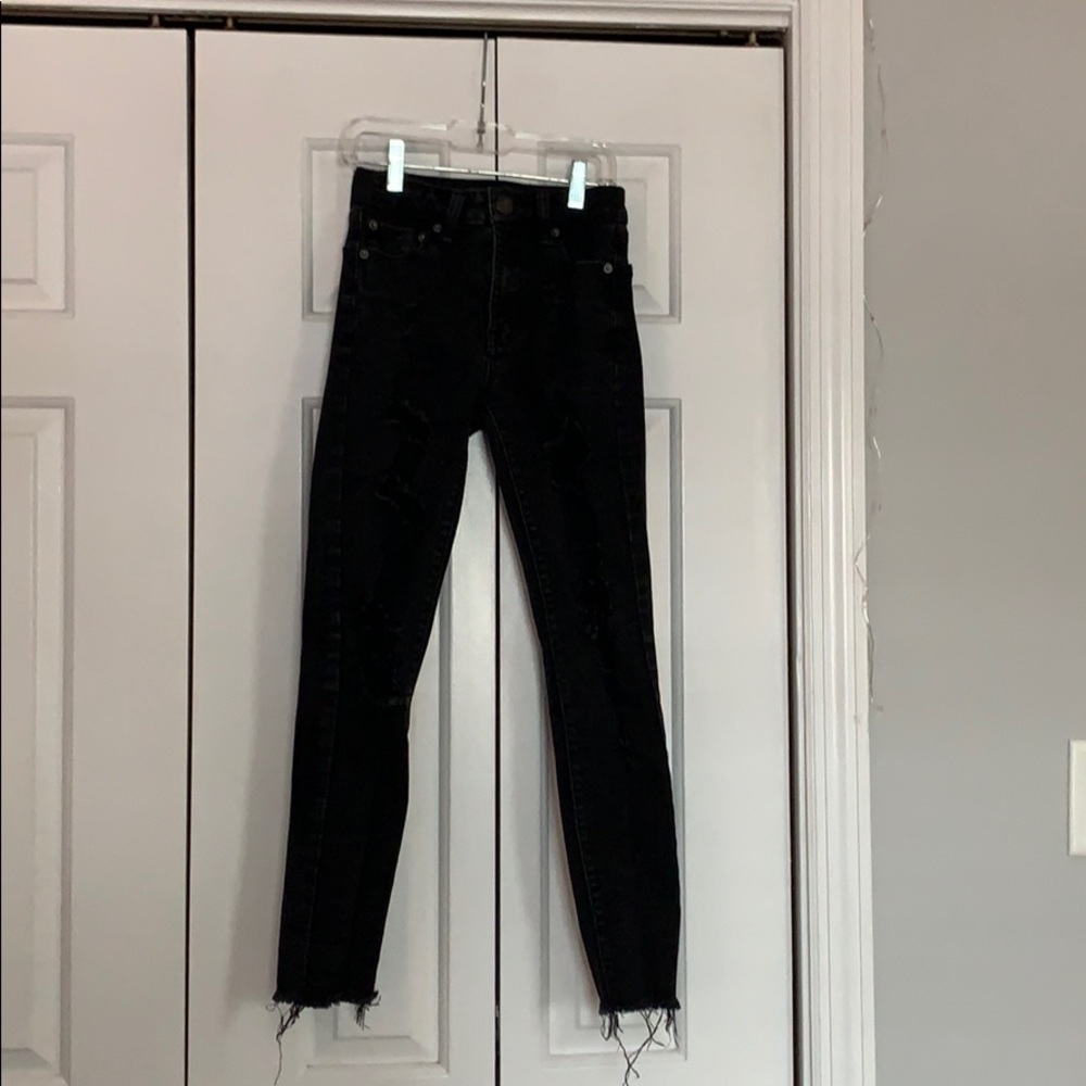 Black skinny jeans